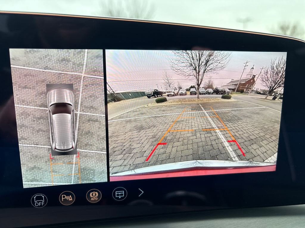 2026 Cadillac VISTIQ Luxury