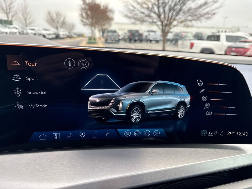 2026 Cadillac VISTIQ Premium Luxury