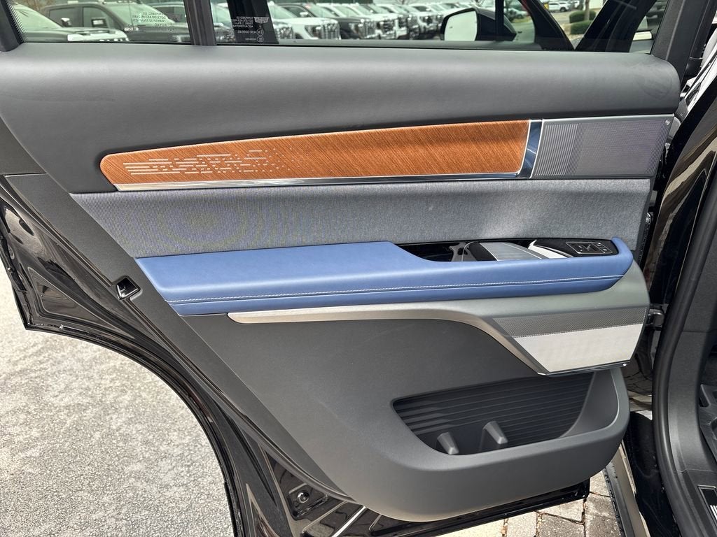 2026 Cadillac VISTIQ Premium Luxury