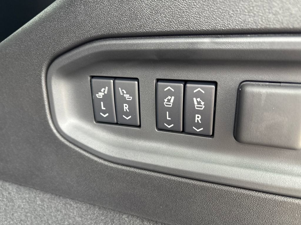 2026 Cadillac VISTIQ Premium Luxury