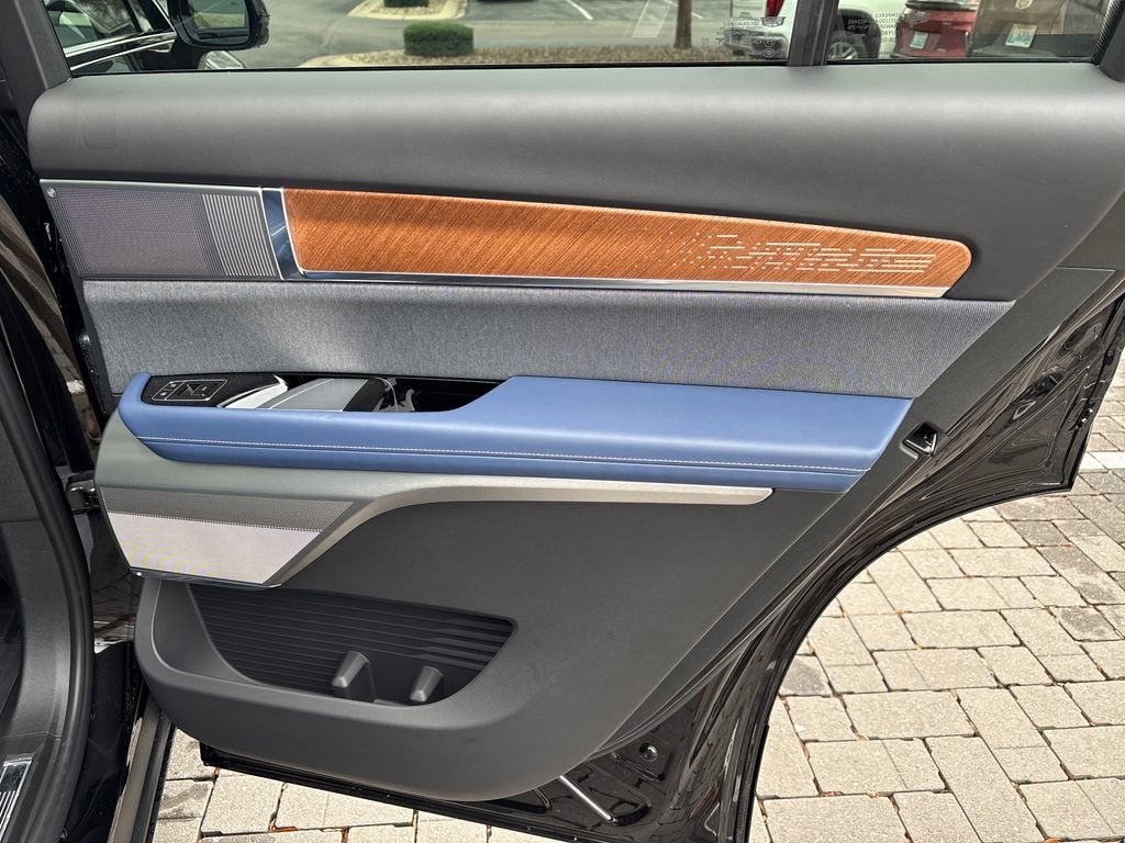 2026 Cadillac VISTIQ Premium Luxury