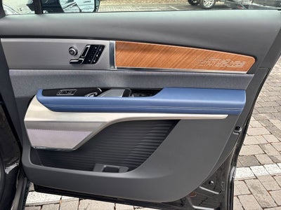 2026 Cadillac VISTIQ Premium Luxury