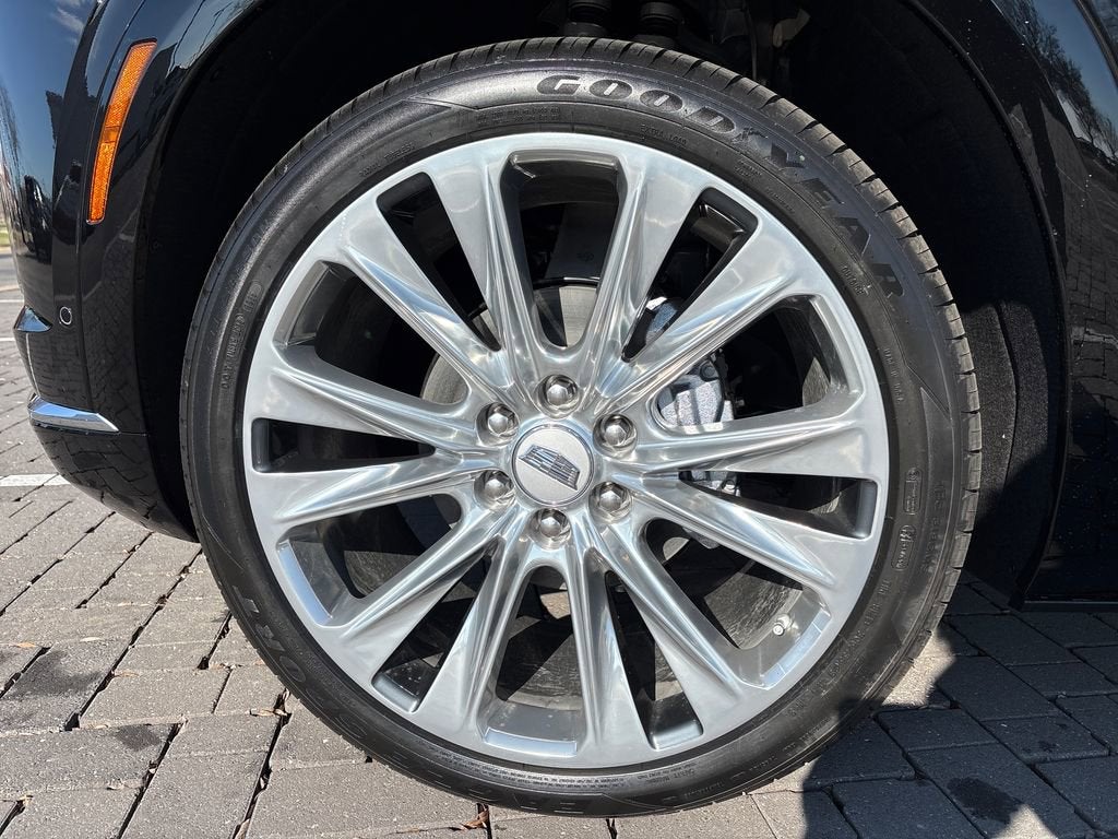 2026 Cadillac VISTIQ Premium Luxury