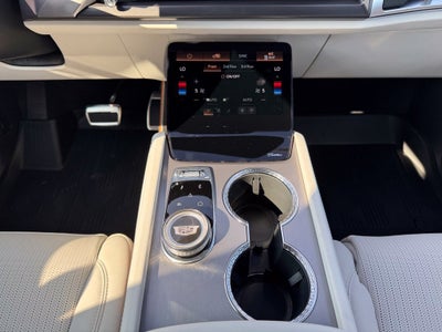 2027 Cadillac VISTIQ Sport