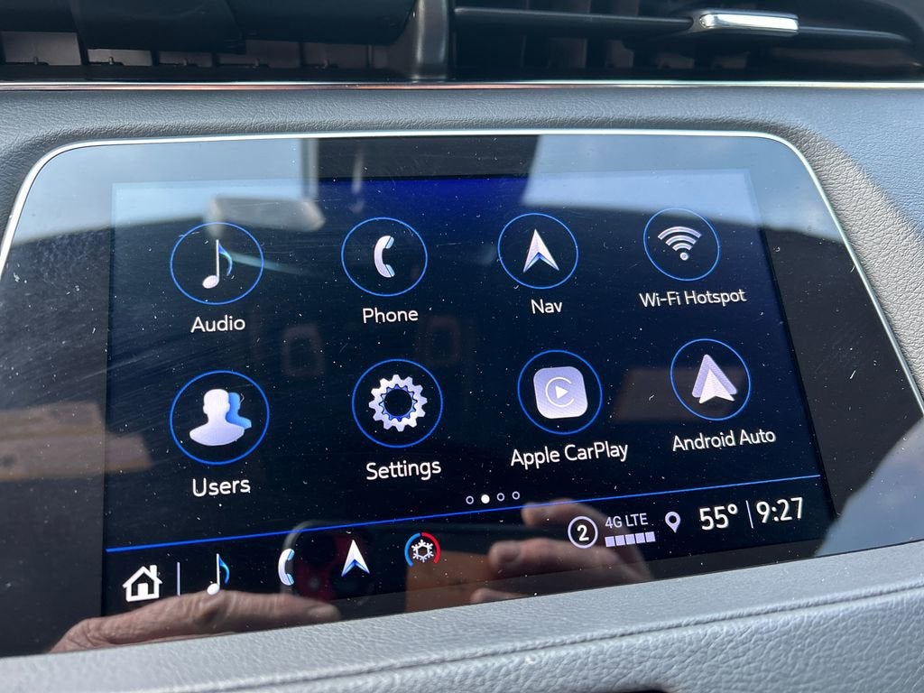 2023 Cadillac XT4 Premium Luxury