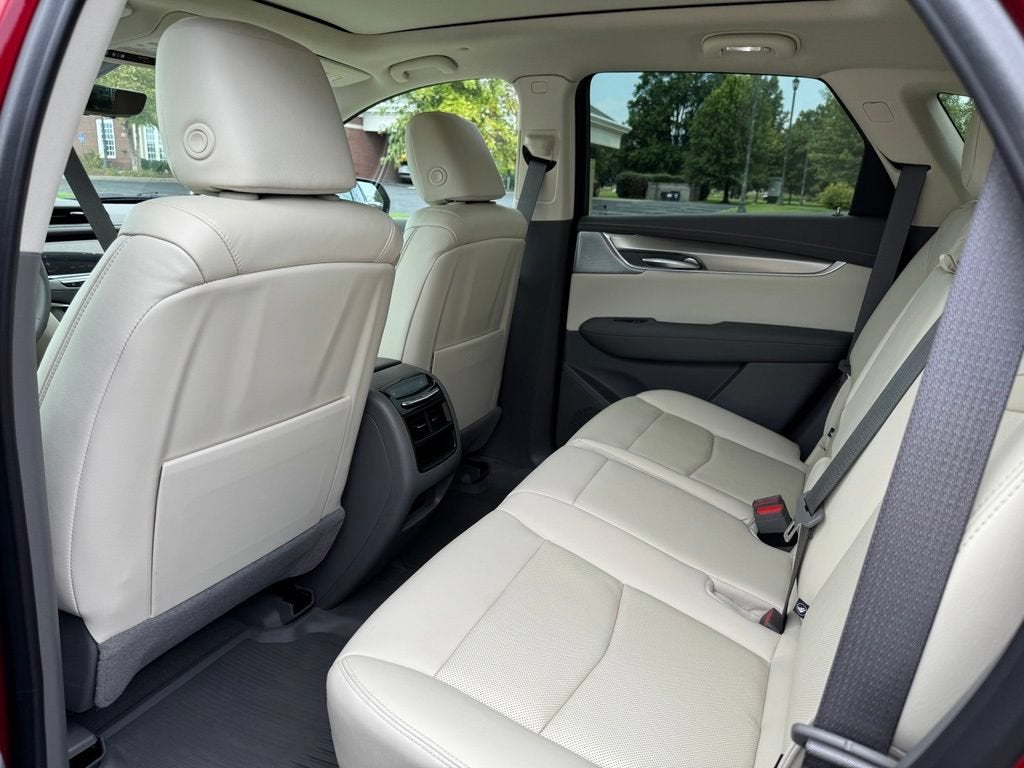 2026 Cadillac XT5 Premium Luxury