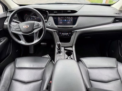 2018 Cadillac XT5 Luxury FWD