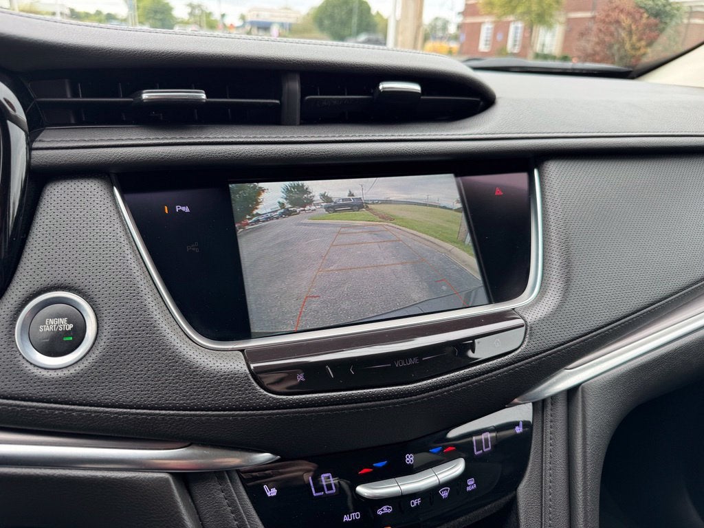 2018 Cadillac XT5 Luxury FWD