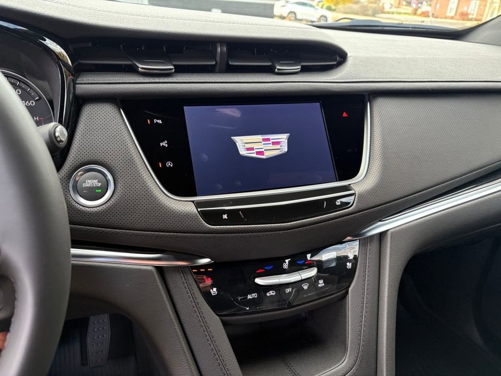 2026 Cadillac XT5 Premium Luxury