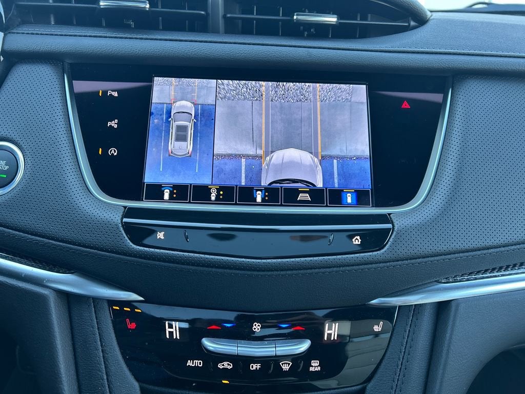 2025 Cadillac XT5 Sport