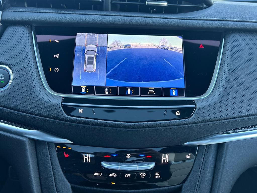 2025 Cadillac XT5 Sport