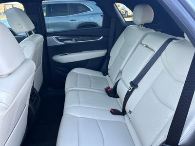 2025 Cadillac XT5 Sport