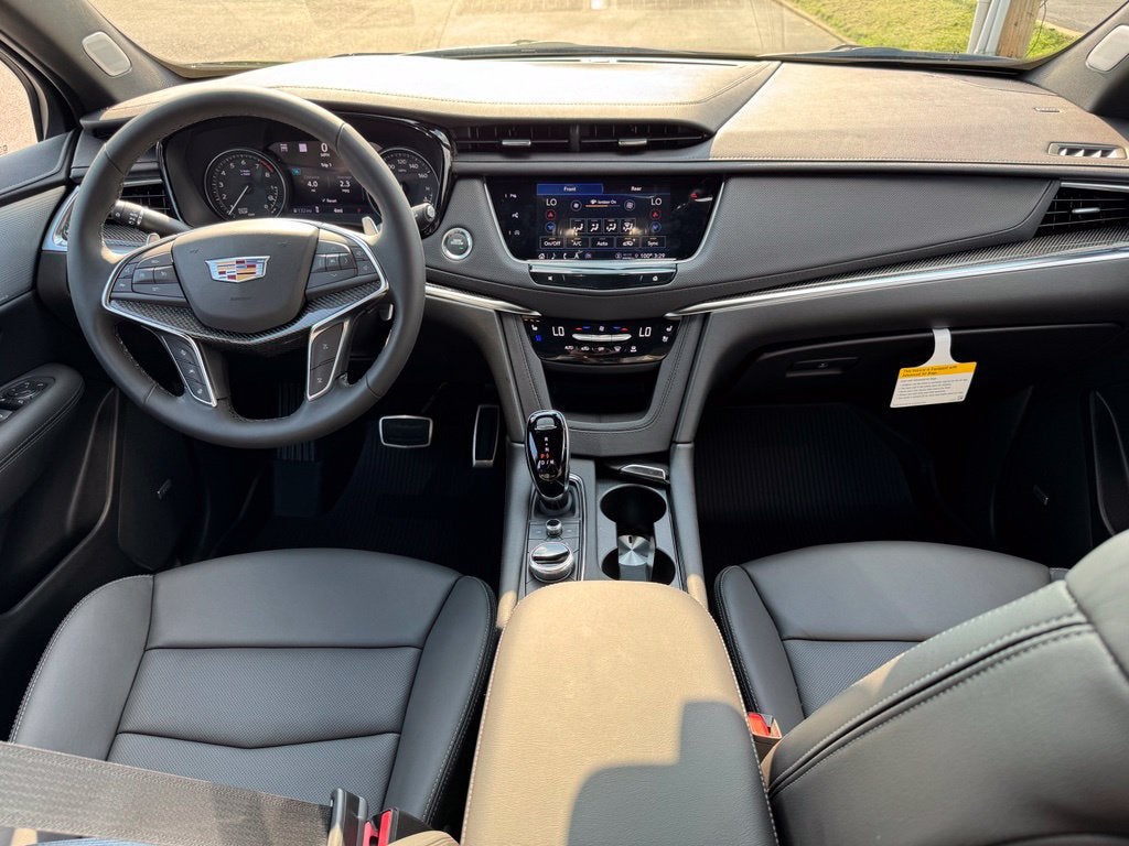 2026 Cadillac XT5 Sport