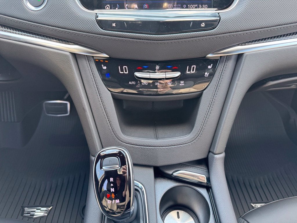 2026 Cadillac XT5 Sport