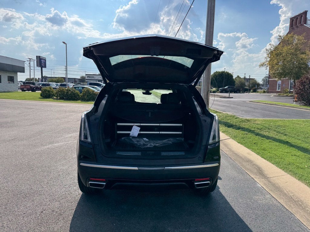 2026 Cadillac XT5 Sport