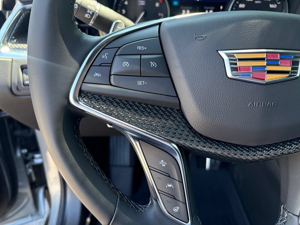 2026 Cadillac XT5 Sport