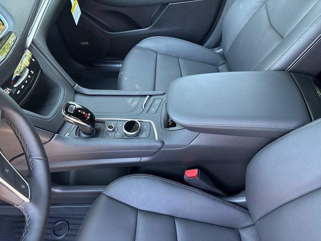 2026 Cadillac XT5 Sport