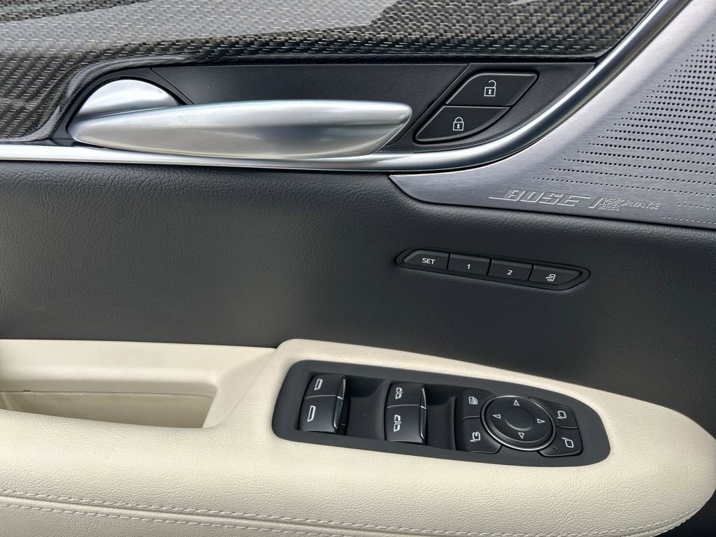 2026 Cadillac XT5 Sport