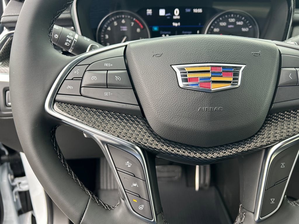2026 Cadillac XT5 Sport