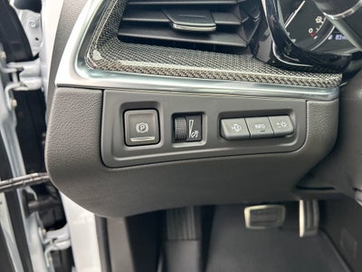 2026 Cadillac XT5 Sport