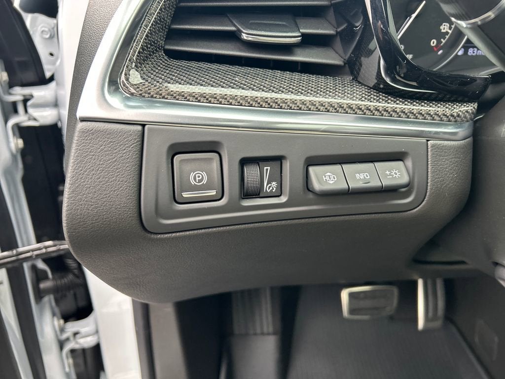 2026 Cadillac XT5 Sport