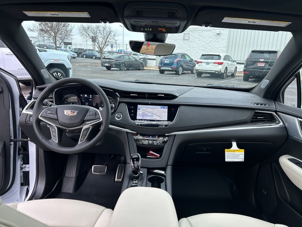 2026 Cadillac XT5 Sport