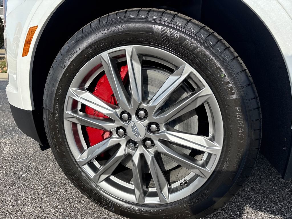 2026 Cadillac XT5 Sport