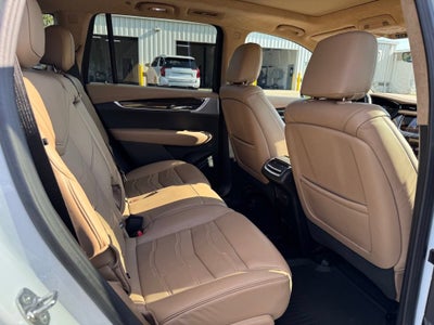 2024 Cadillac XT6 Premium Luxury