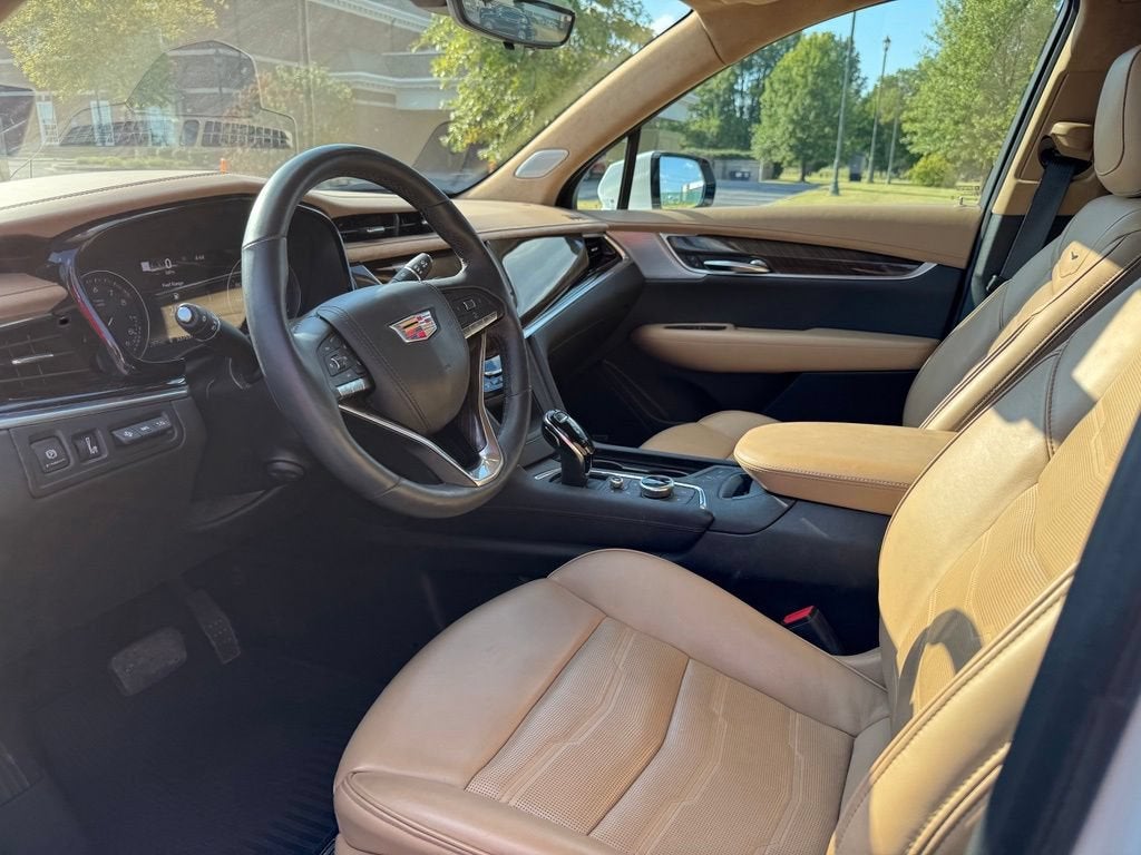 2024 Cadillac XT6 Premium Luxury