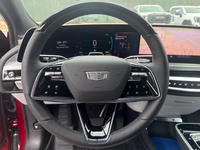 2025 Cadillac LYRIQ Luxury 2