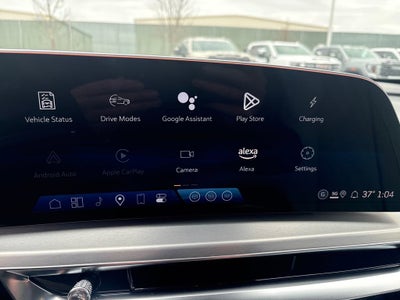 2025 Cadillac LYRIQ Luxury 2