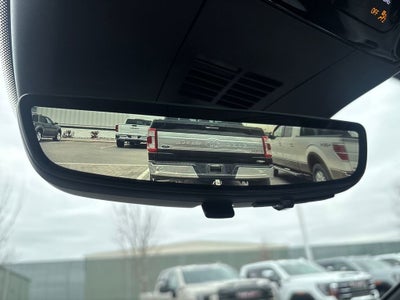 2025 Cadillac LYRIQ Luxury 2