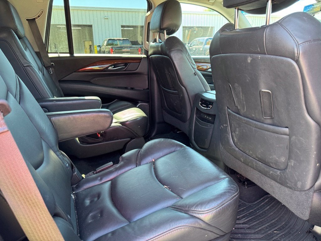 2019 Cadillac Escalade Luxury