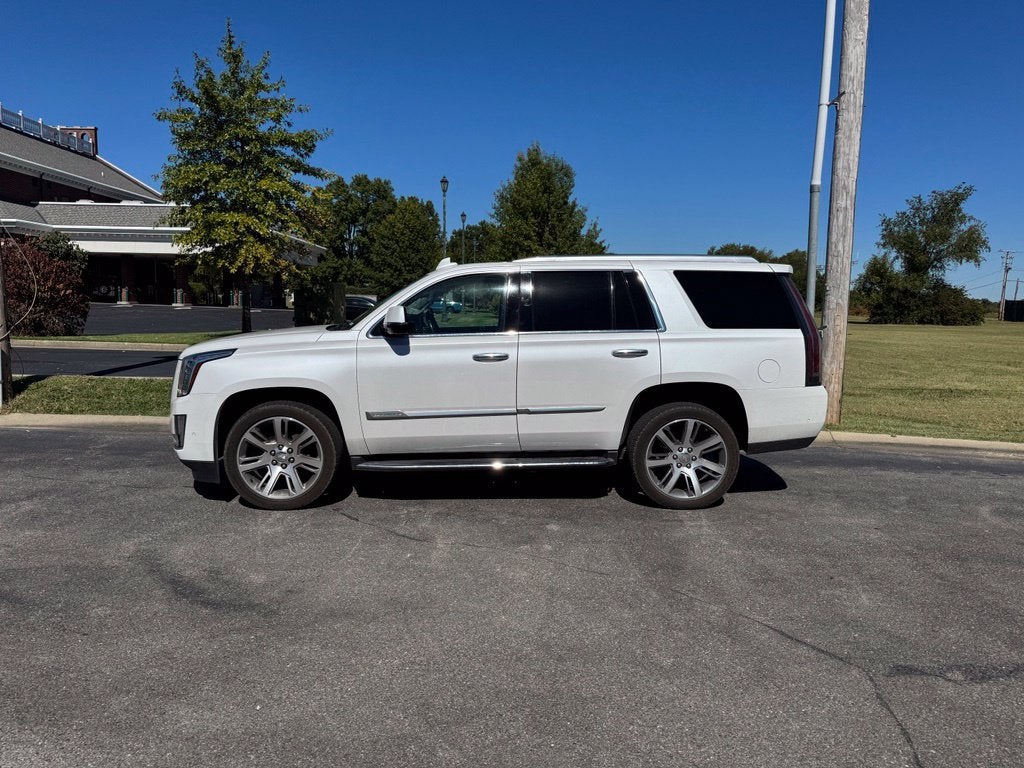2019 Cadillac Escalade Luxury