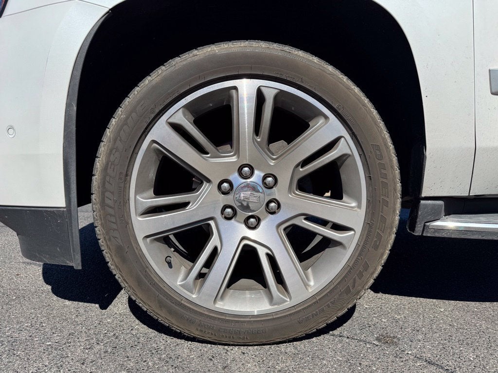 2019 Cadillac Escalade Luxury