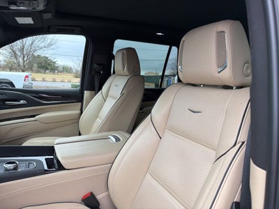 2023 Cadillac Escalade Premium Luxury