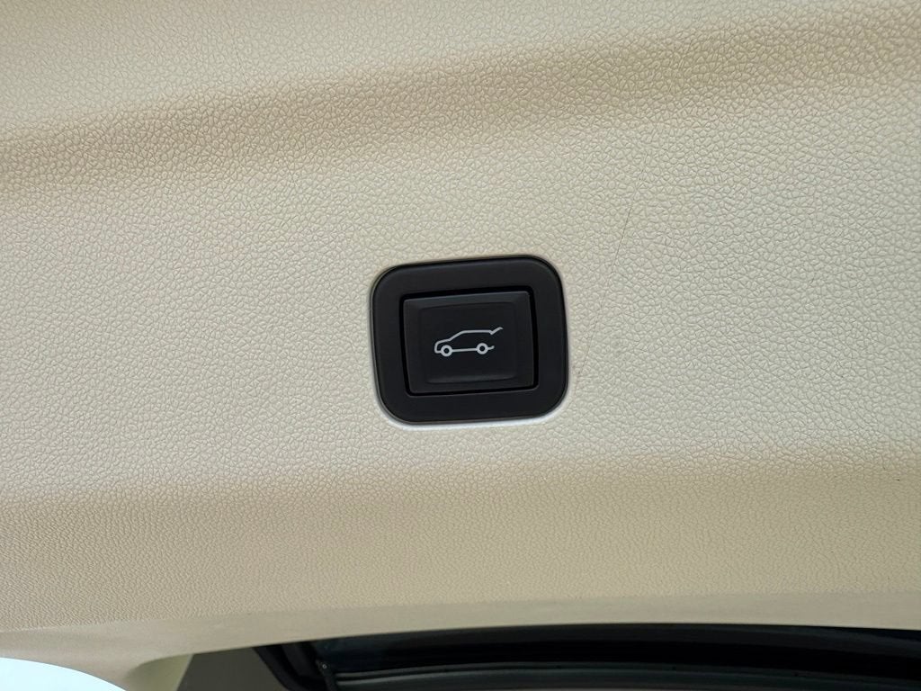 2023 Cadillac Escalade 4WD Premium Luxury Platinum