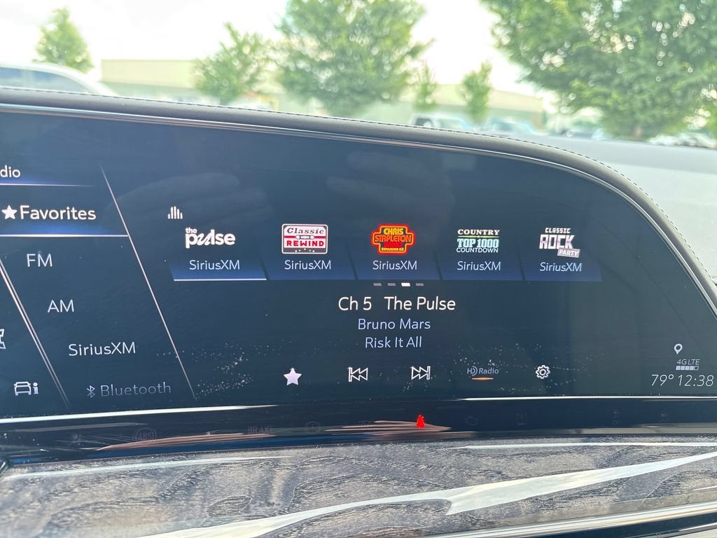 2021 Cadillac Escalade ESV Premium Luxury