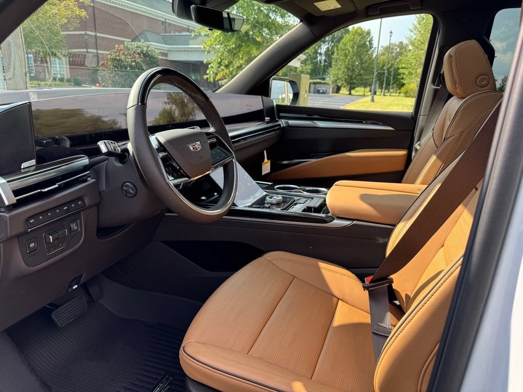 2026 Cadillac Escalade Luxury - Photo 10
