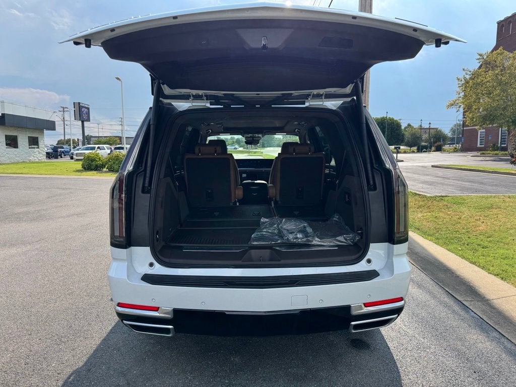 2026 Cadillac Escalade Luxury - Photo 28
