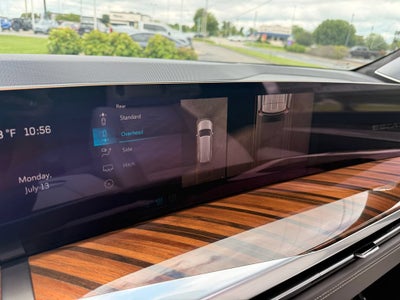 2026 Cadillac Escalade Platinum Luxury