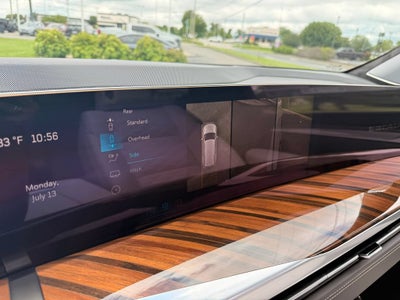 2026 Cadillac Escalade Platinum Luxury