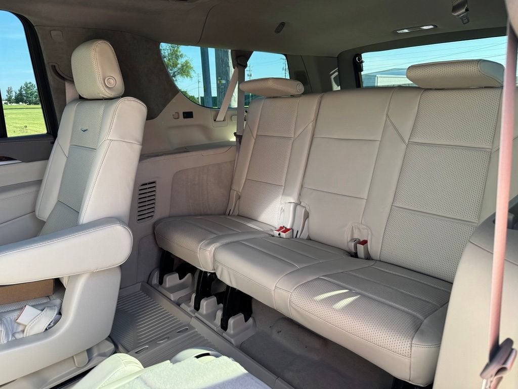 2026 Cadillac Escalade ESV Platinum Luxury