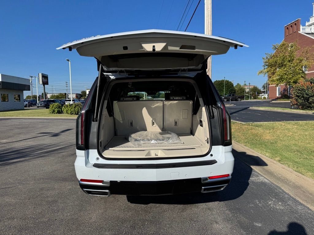 2026 Cadillac Escalade ESV Platinum Luxury