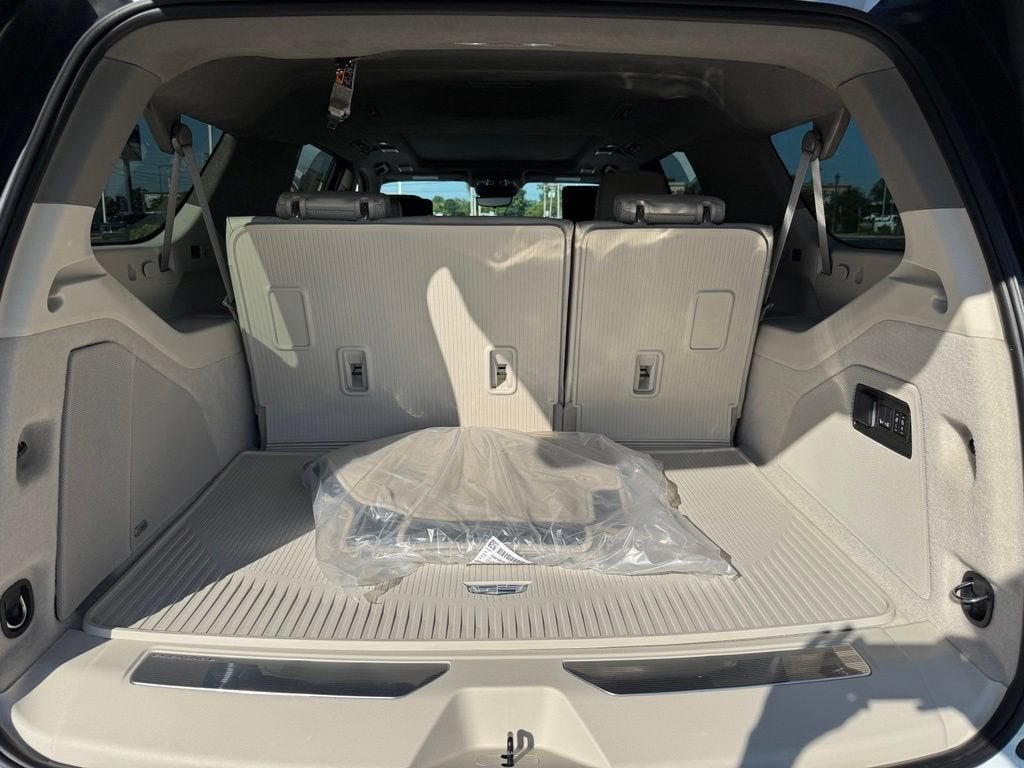 2026 Cadillac Escalade ESV Platinum Luxury