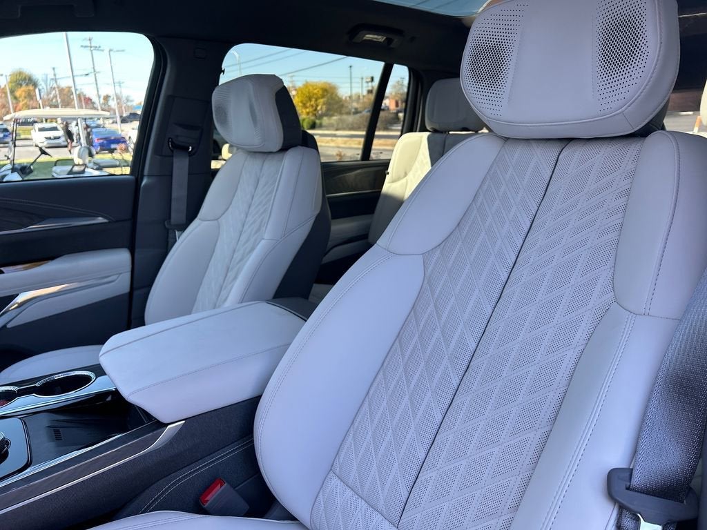 2026 Cadillac ESCALADE IQ Luxury