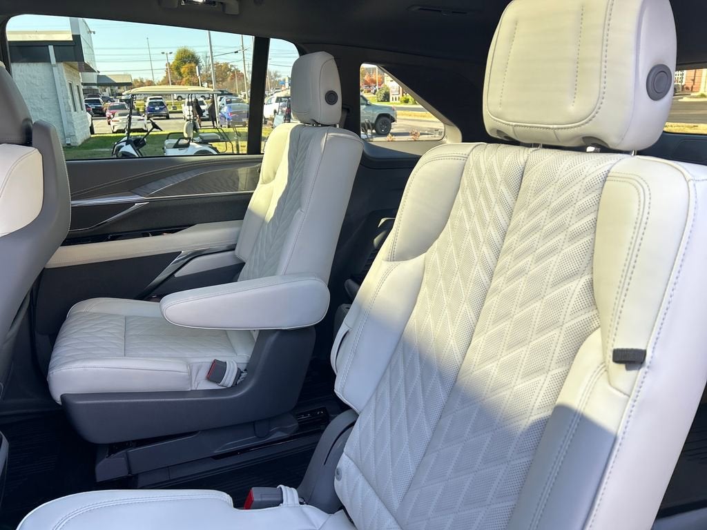 2026 Cadillac ESCALADE IQ Luxury