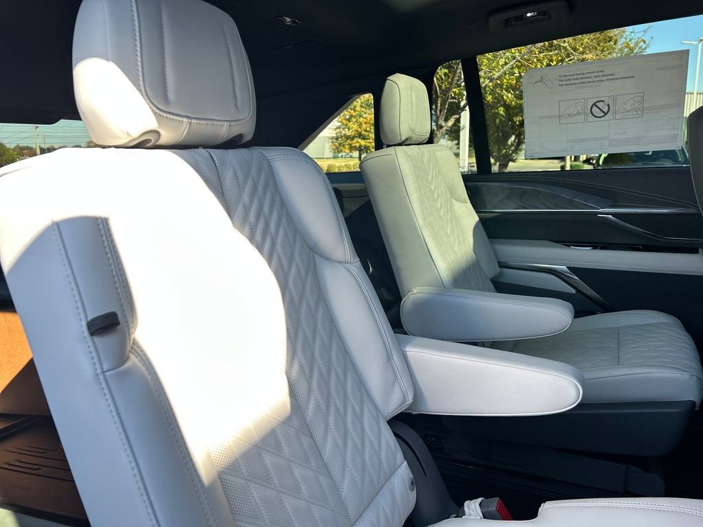 2026 Cadillac ESCALADE IQ Luxury