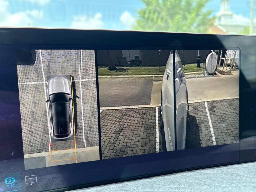 2026 Cadillac ESCALADE IQ Sport