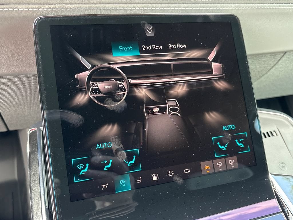 2026 Cadillac ESCALADE IQ Sport